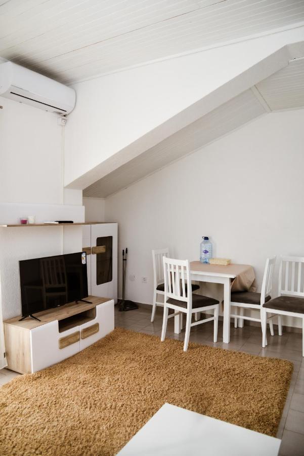 Iker Apartments Tivat Exterior photo