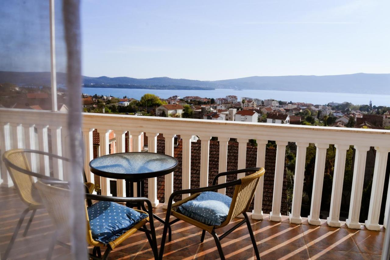 Iker Apartments Tivat Exterior photo