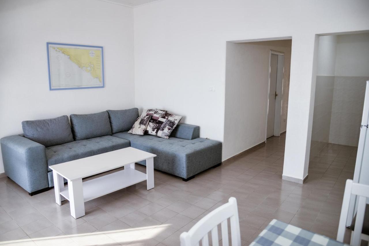 Iker Apartments Tivat Exterior photo